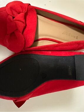 BAMBOO Red Suede Bow Loafers